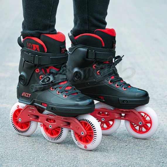 Powerslide NEXT Black/Red 110 Trinity görkorcsolya promo