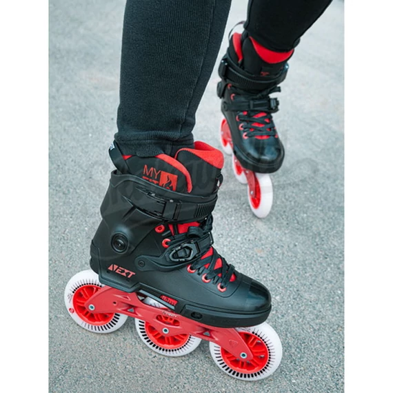Powerslide NEXT Black/Red 110 Trinity görkorcsolya promo