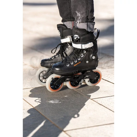 Powerslide NEXT 110 SL Black Trinity görkorcsolya