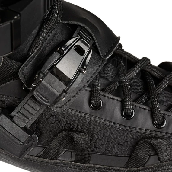 IQON CL 10 Boot 165mm black freeskate görkorcsolya cipő powerstrap