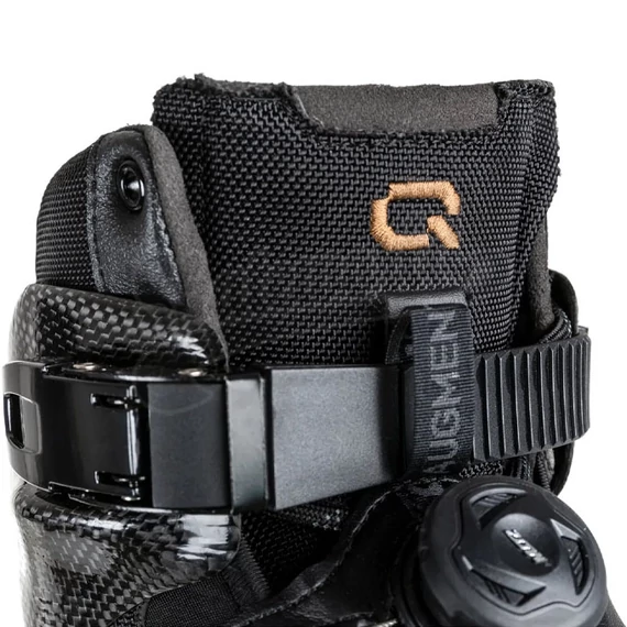 IQON TR 10 Boot Trinity black freeskate görkorcsolya cipő felső csat