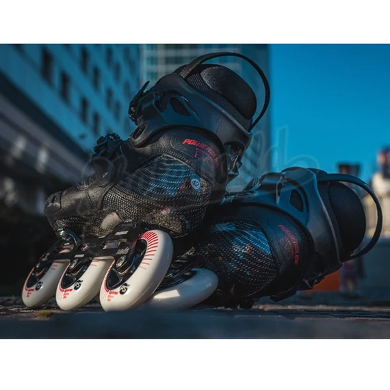 Powerslide Hardcore HC EVO Pro 90 Trinity black/red freeskate görkorcsolya promo